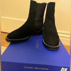 Stuart Weitzman Black Suede Chelsea Women’s boots. sz 37.5/US7